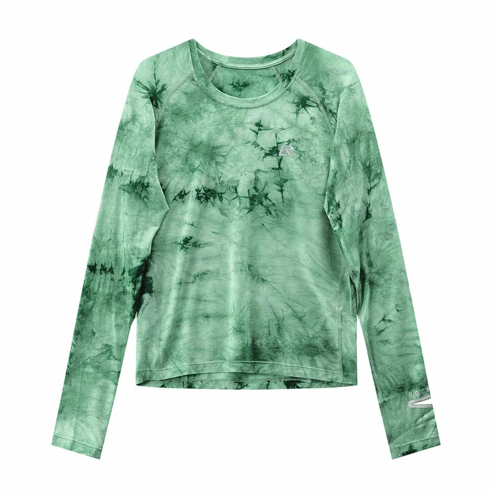 Green and white tie-dye long-sleeve running shirt