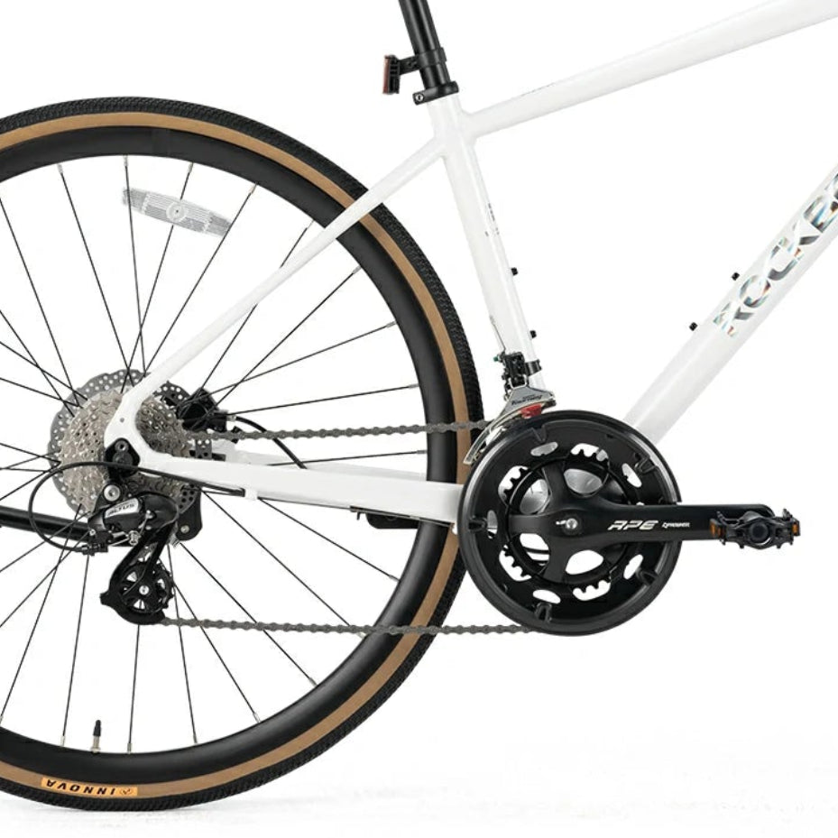 p2e-road-bike-white-drivetrain #color_white