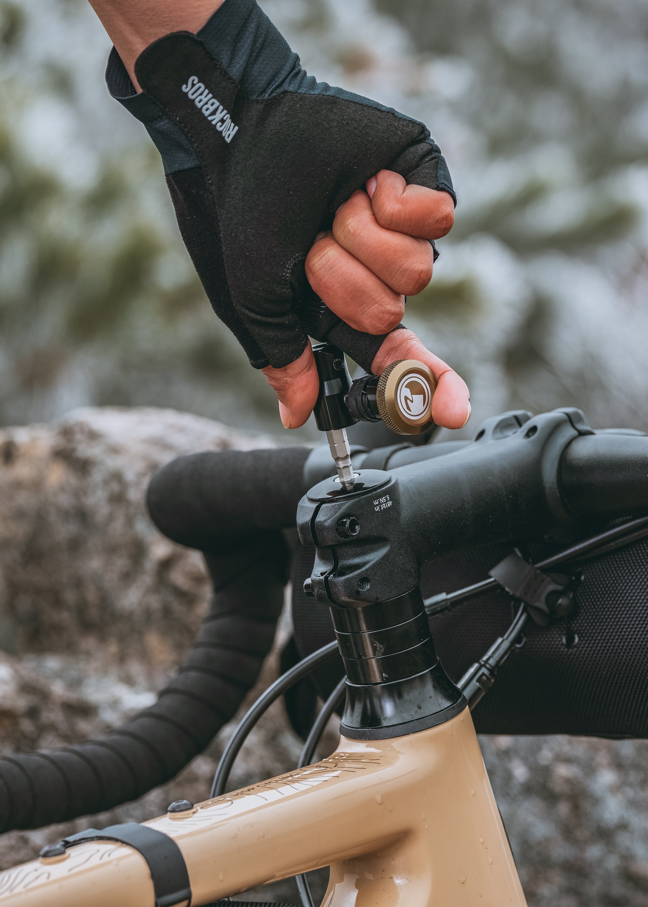 【ROAD TO SKY&VIVK】by ROCKBROS and VIVK Compact Multi-Use Bike Tool Set - Fits in Handlebars - ROCKBROSUSA