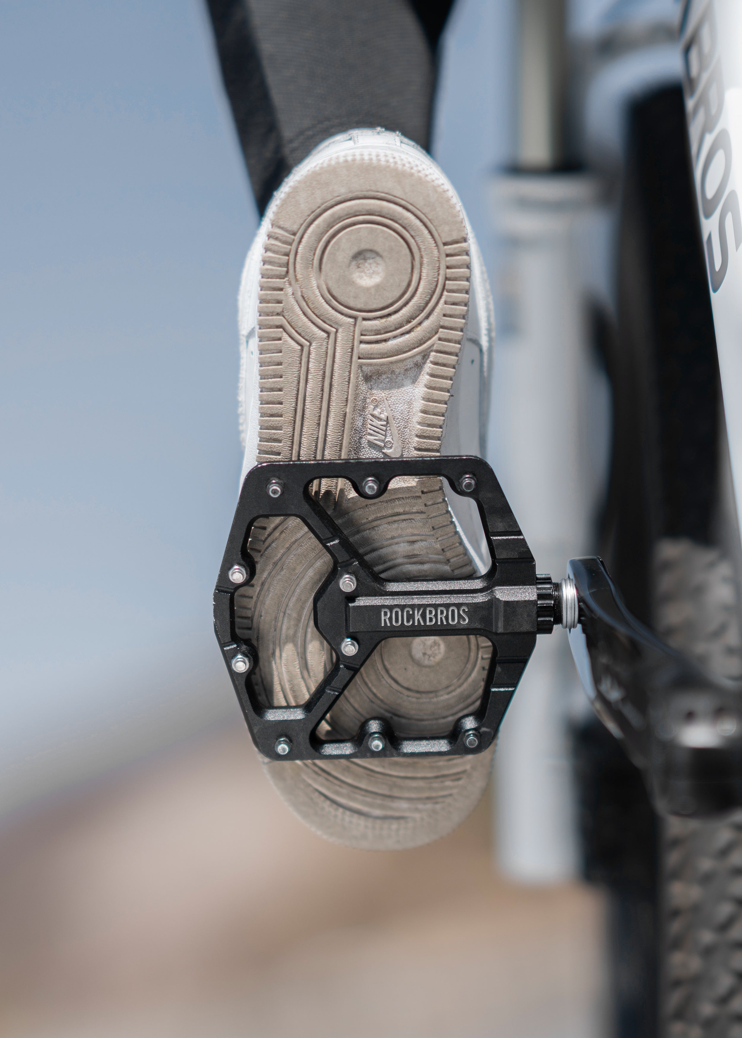 ROCKBROS Road to Sky Wide Bike Pedals in Black (Pair) - ROCKBROSUSA