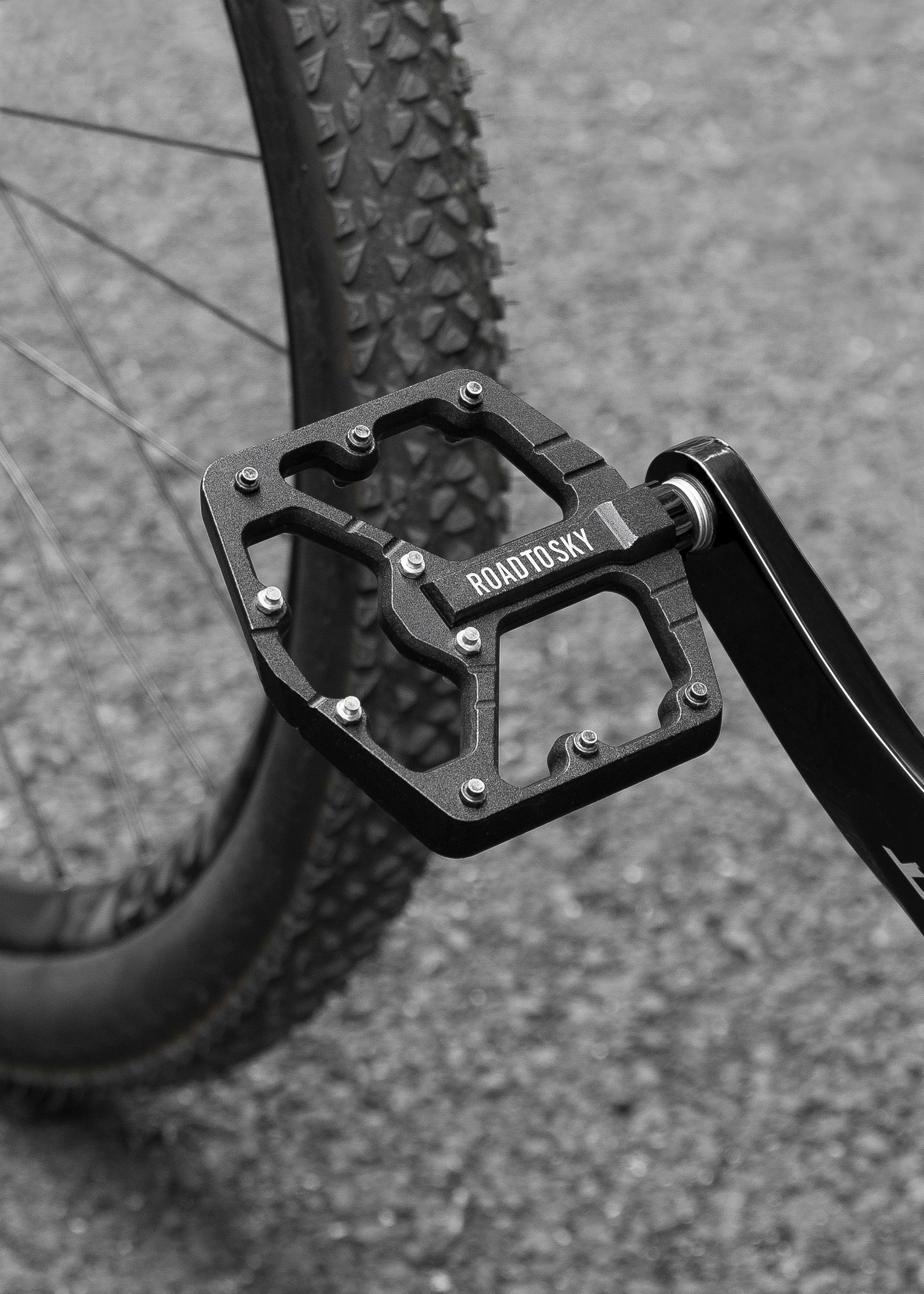 ROCKBROS Road to Sky Wide Bike Pedals in Black (Pair) - ROCKBROSUSA