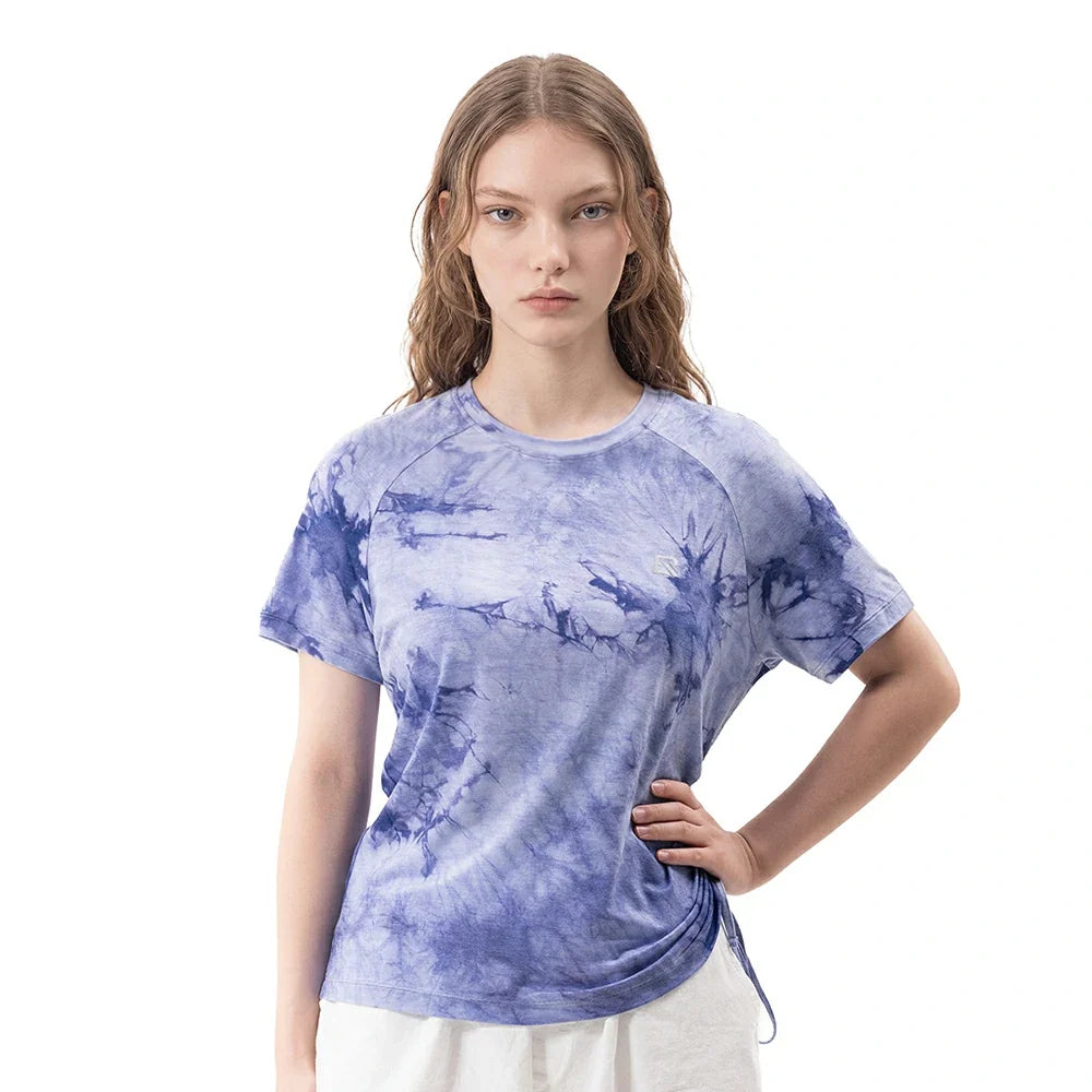 Model wearing the blue-purple short-sleeve running tee