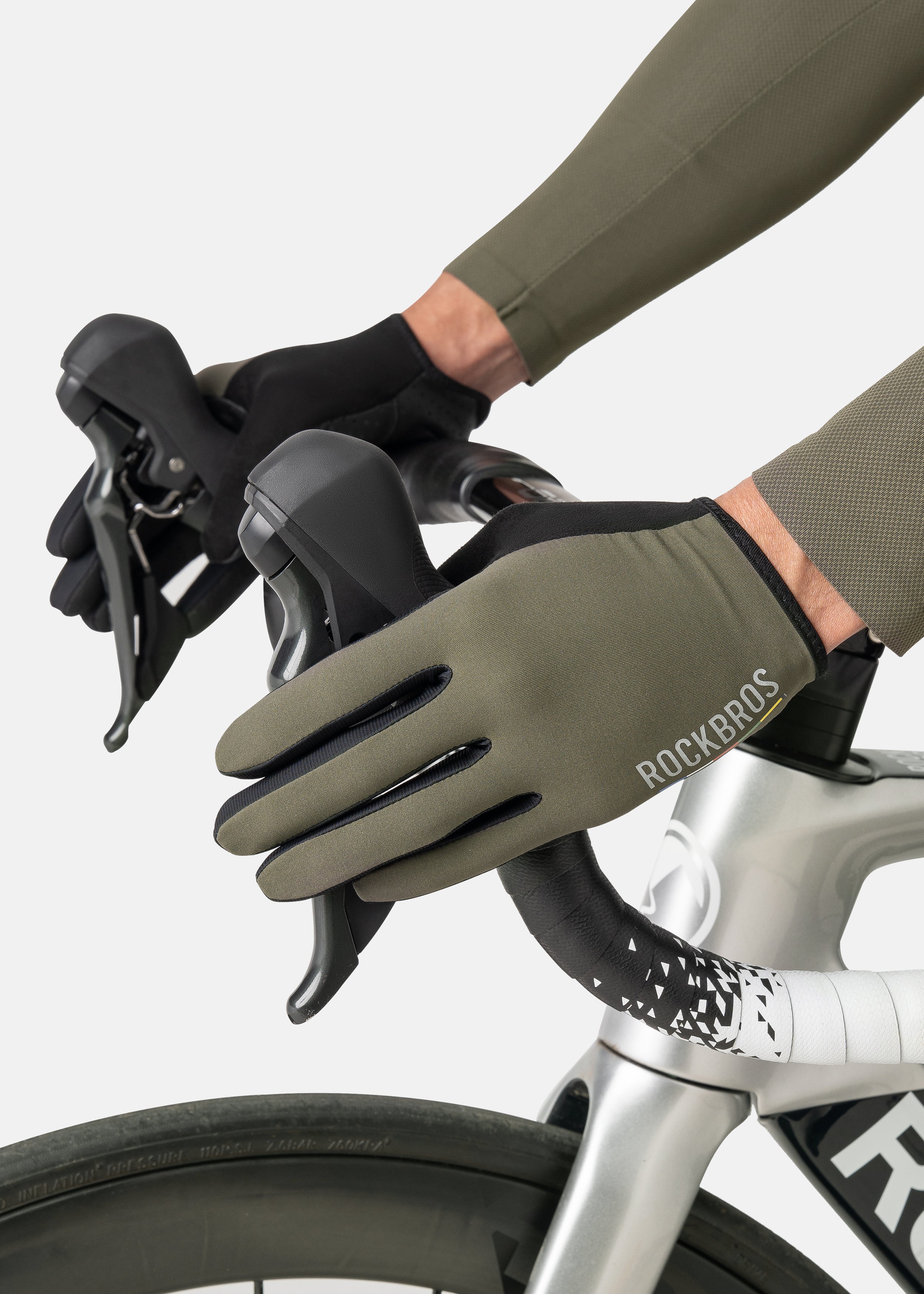 【ROAD TO SKY】by ROCKBROS Deluxe Cycling Gloves in Various Colours